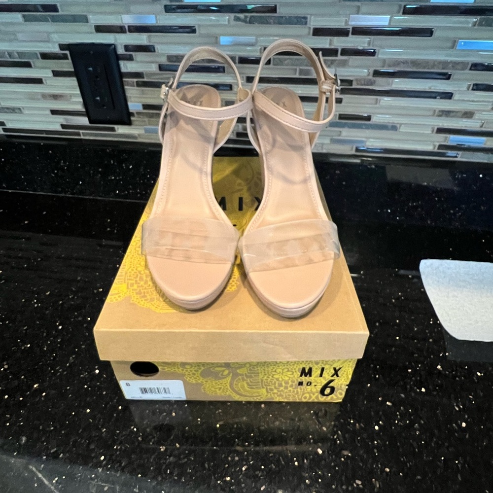 Women’s Mix No. 6 Nellie Lucite Sandal